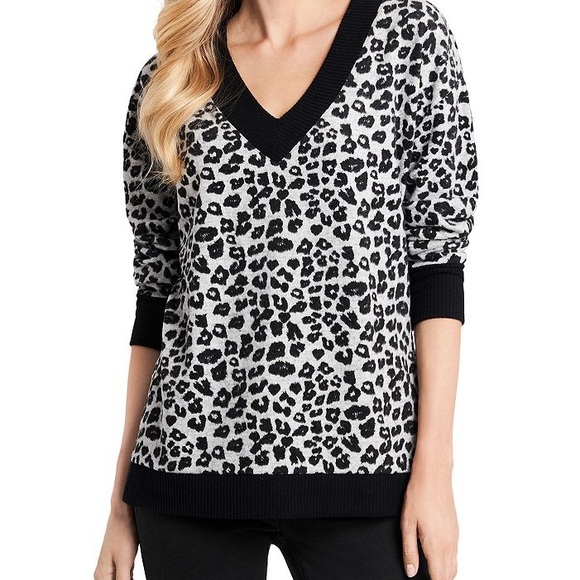 NWOT Vince Camuto M leopard print sweater - Picture 1 of 4